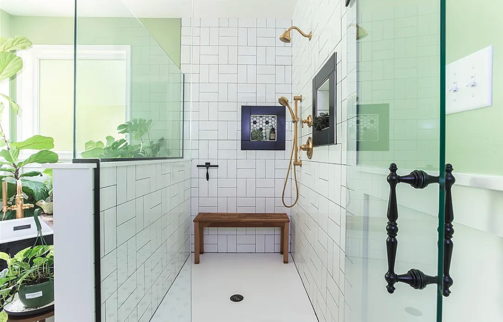 Ways to Save Money When Remodeling a Bathroom 1