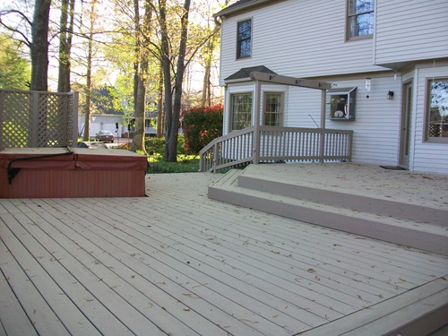 Deck Staining Williamsburg Virginia